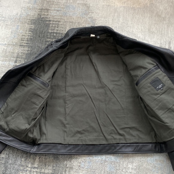 Brand NWT - Ted Baker Carve - Black Leather Biker Jacket - Size 4 (USA size L) - Picture 13 of 15